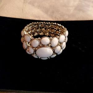 Joan Rivers white/silver hinged bracelet